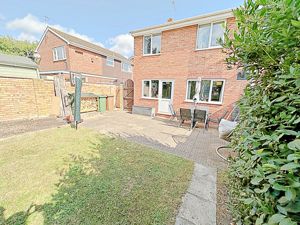 Rear - click for photo gallery